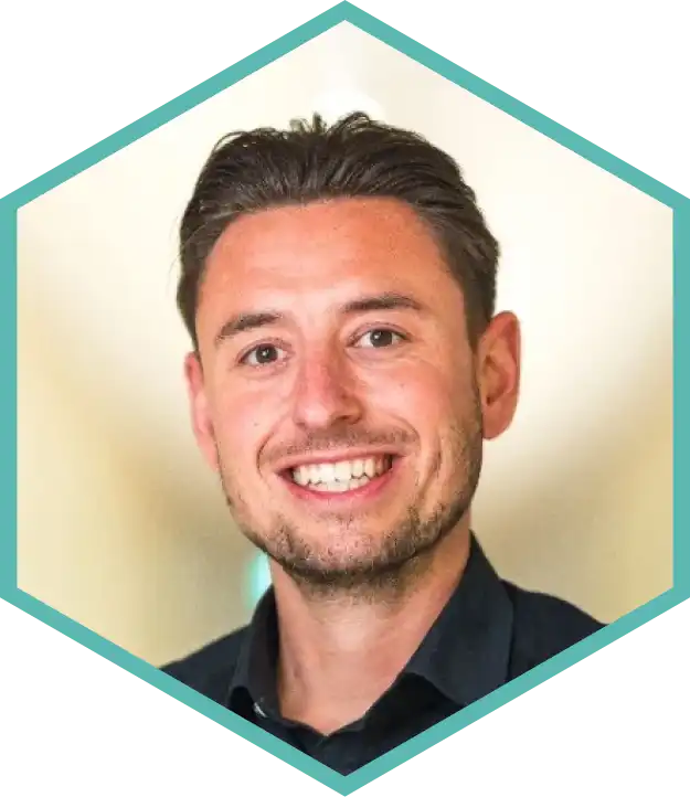 Bart van der Plas Ivy Global